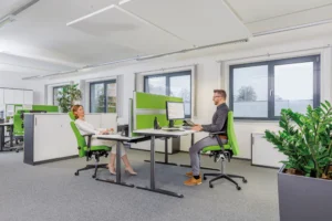 sitz-steh-arbeitsplatz07